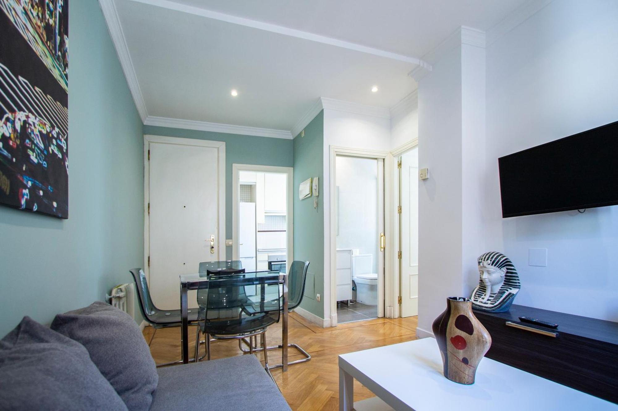 Apartamentos Dali Madrid Extérieur photo