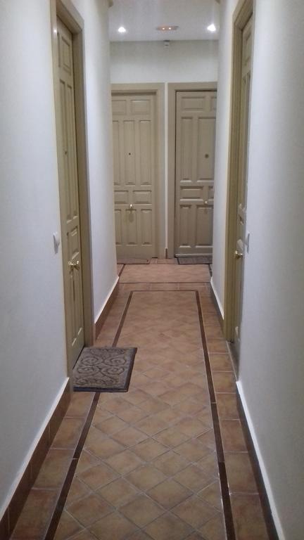 Apartamentos Dali Madrid Extérieur photo