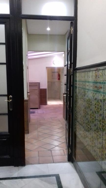 Apartamentos Dali Madrid Extérieur photo